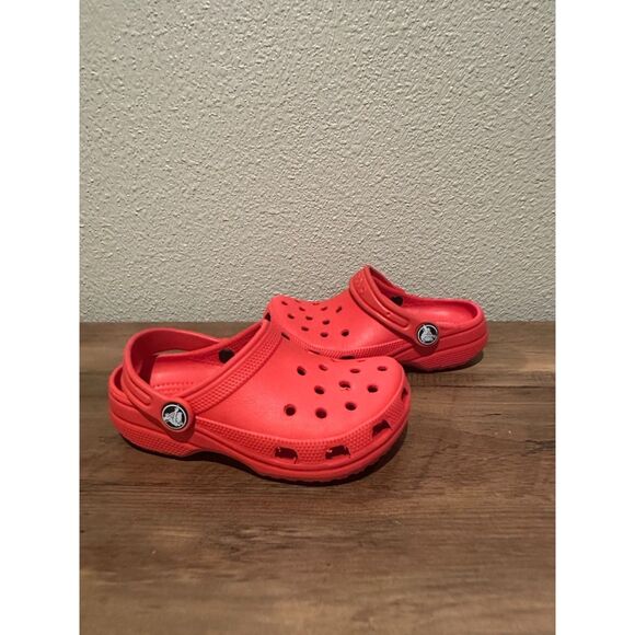 CROCS Original Kid Red Crocs Size 10/11 - Picture 1 of 8